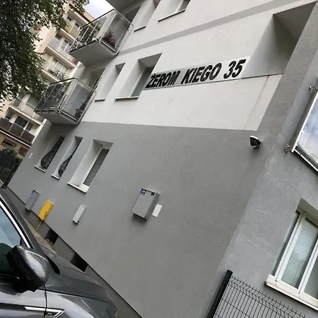 Pokoj W Centrum Gdyni 아파트