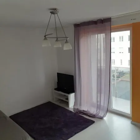 Pokoj W Centrum Gdyni 아파트 *